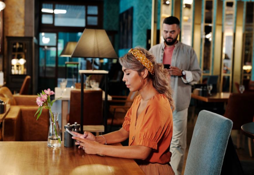 Making Guests Wait to Clear the Bills