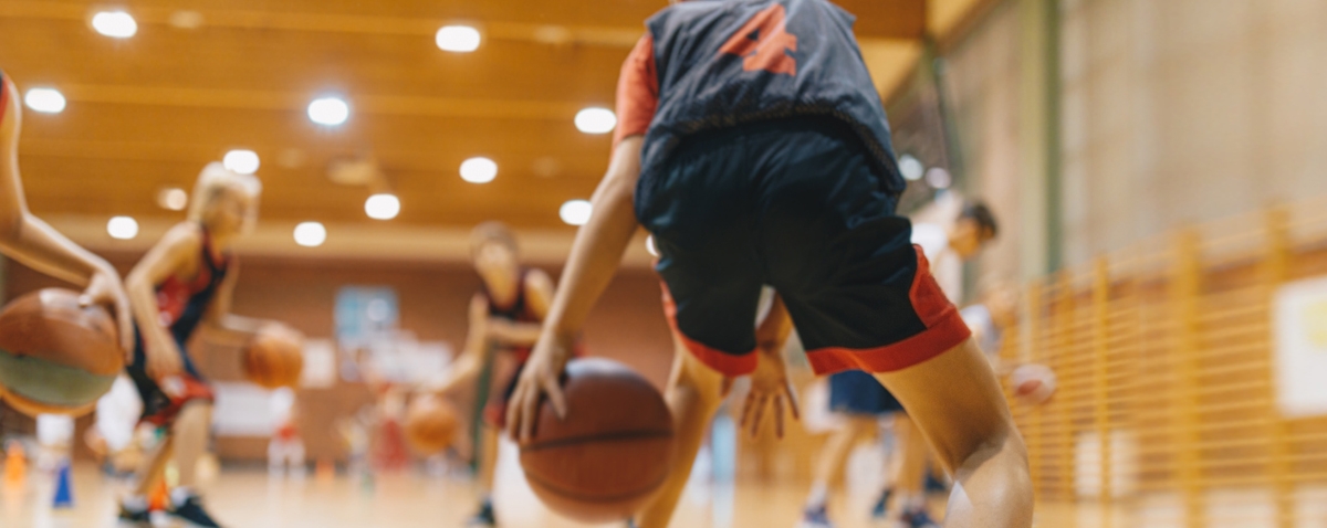 players playing the basketball on the court