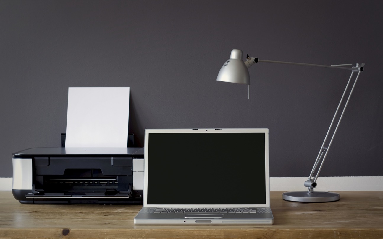 A printer with a laptop