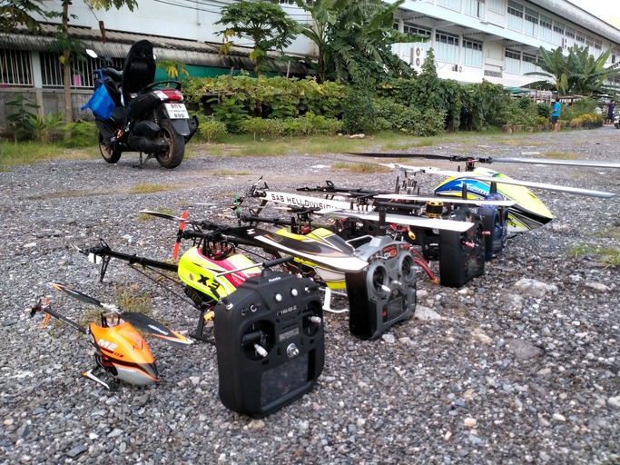 RC Helicopters on the ground